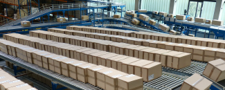 Picture of boxes on conveyor belts