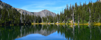 Photo of a lake in Washington state