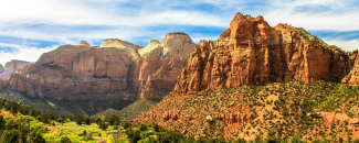 Photo of the Zion Mountains in Utah